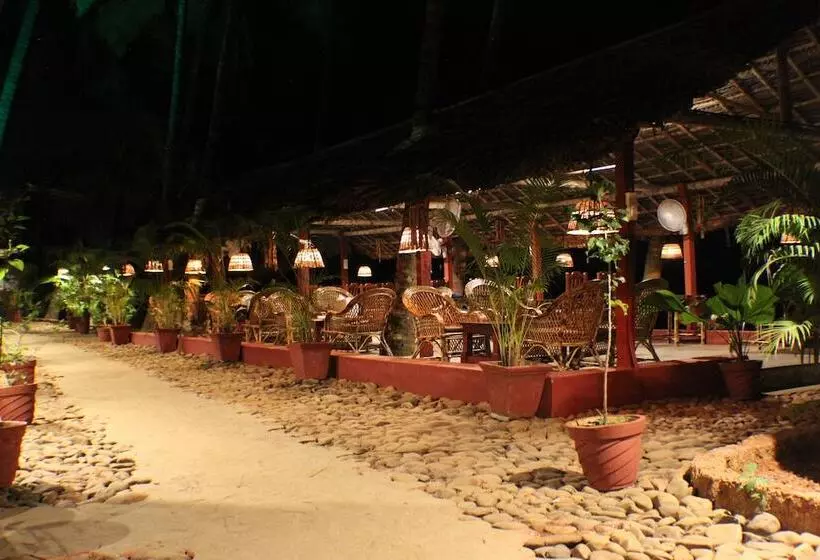 Lomakeskus Palm Trees Ayurvedic Heritage