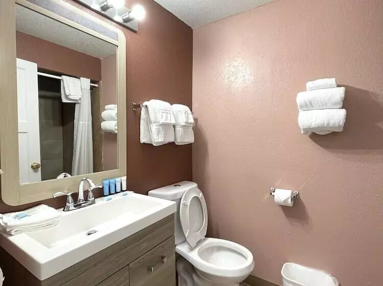 Annie Oakley Motel Oakley