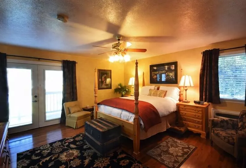 Bad Rock Bed And Breakfast Inn