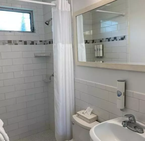 호텔 Alexander Palms Court   No Hidden Resort Fees!