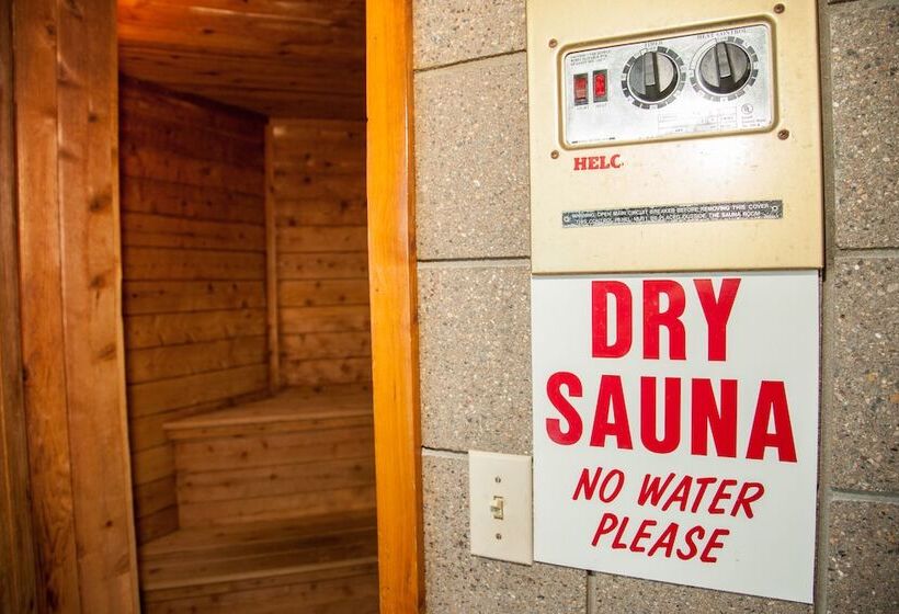 酒店 Americinn By Wyndham Detroit Lakes