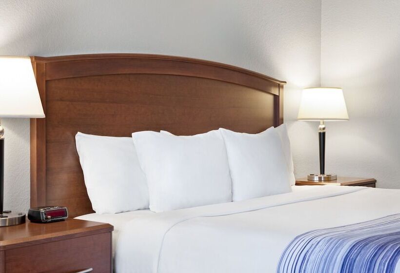 酒店 Americinn By Wyndham Fergus Falls  Conference Center