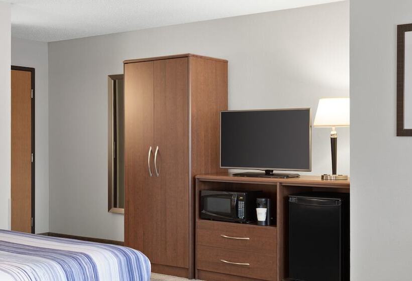 酒店 Americinn By Wyndham Fergus Falls  Conference Center