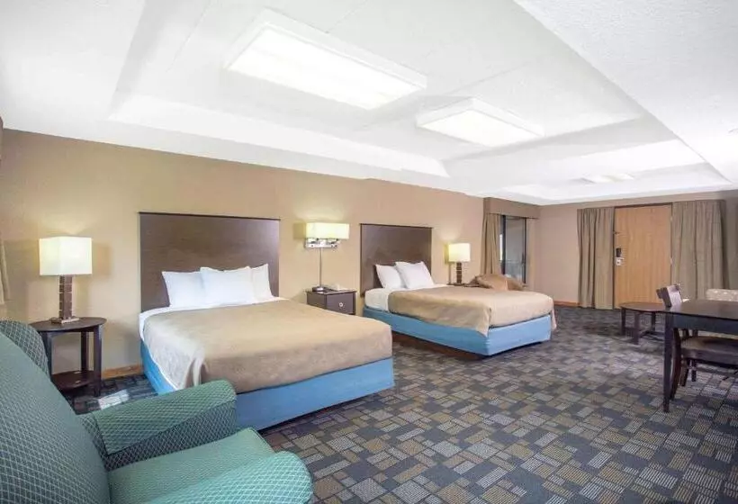 Отель Americinn By Wyndham Hayward