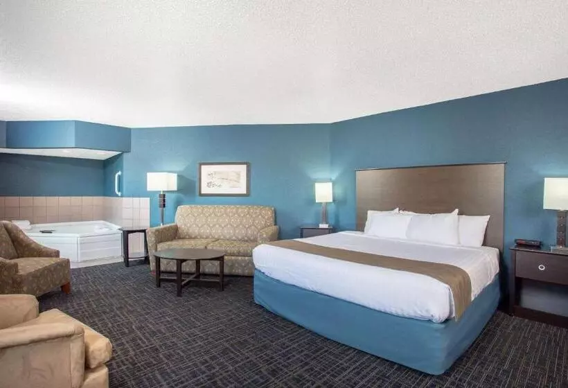 Отель Americinn By Wyndham Hayward