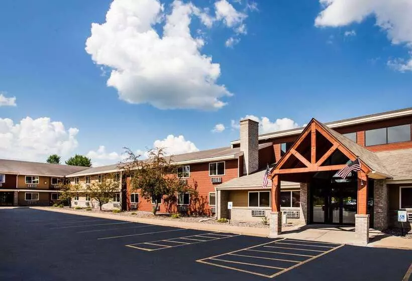 Отель Americinn By Wyndham Menomonie