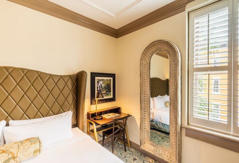 Hotel Andrew Pinckney Inn