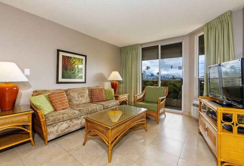 Otel Aston At The Maui Banyan