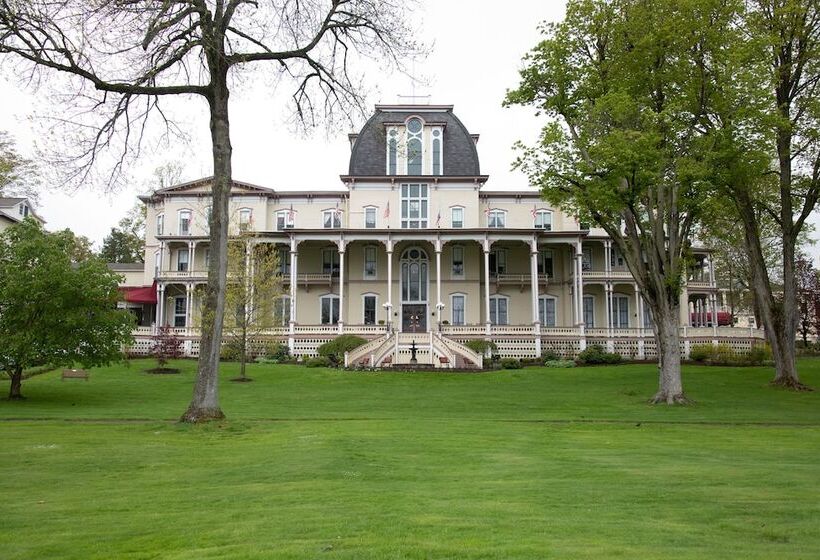 בית מלון כפרי Athenaeum