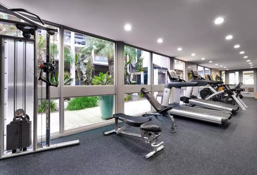 Atrium Hotel Orange County