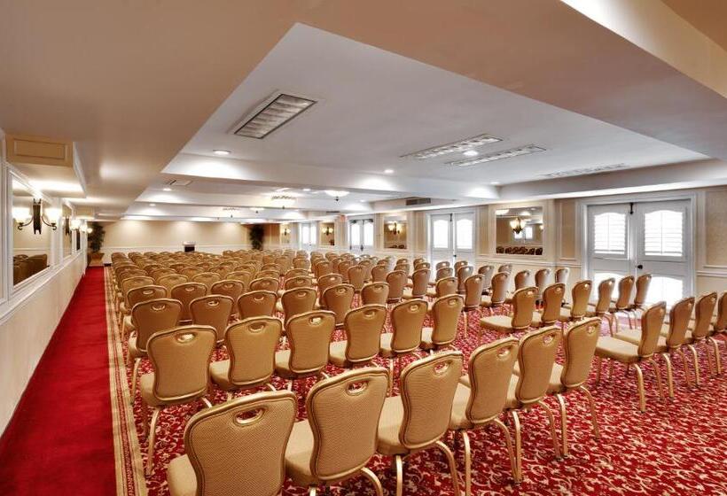 Atrium Hotel Orange County