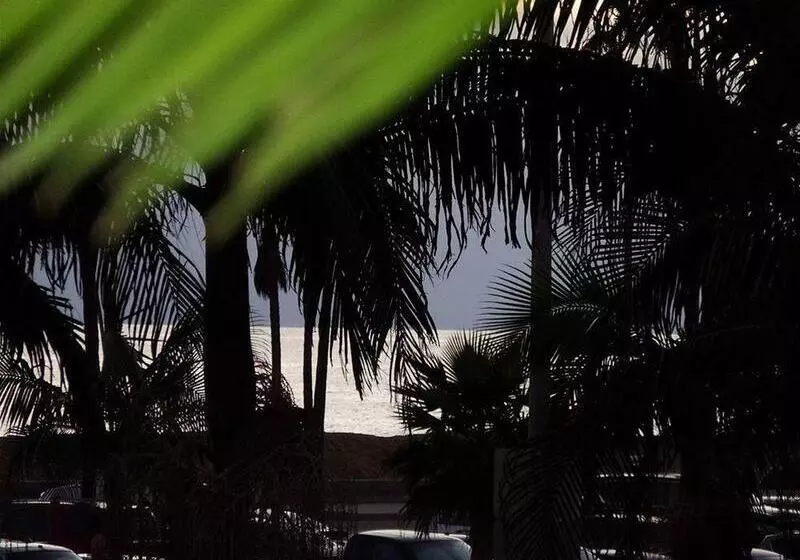 호텔 Balboa Inn, On The Beach At Newport