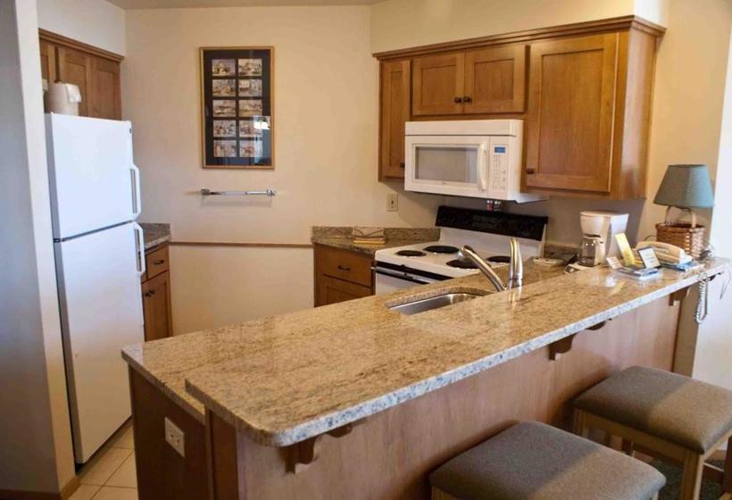 Отель Bay Shore Inn Of Door County