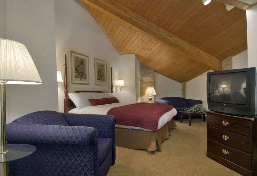 فندق Baymont By Wyndham Whitewater