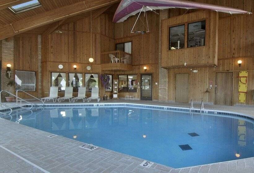 فندق Baymont By Wyndham Whitewater