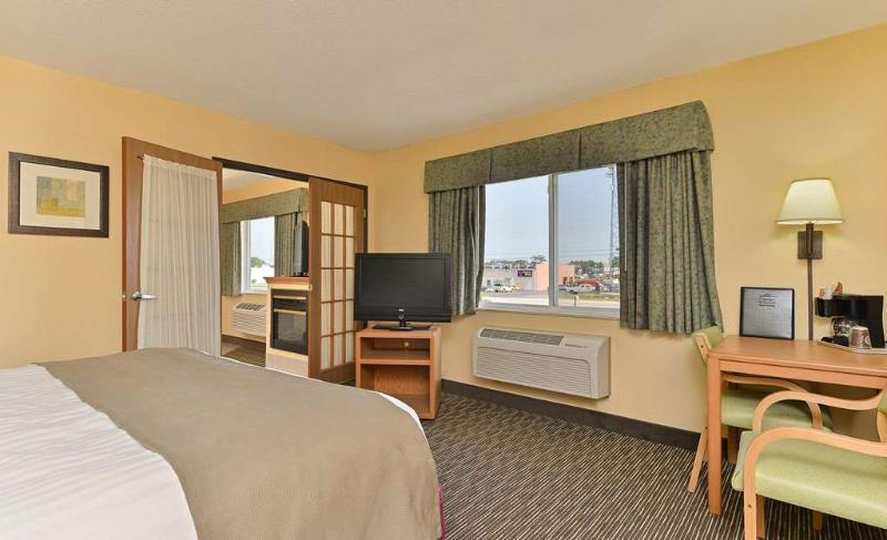 Hotel Wave At Rehoboth Beach