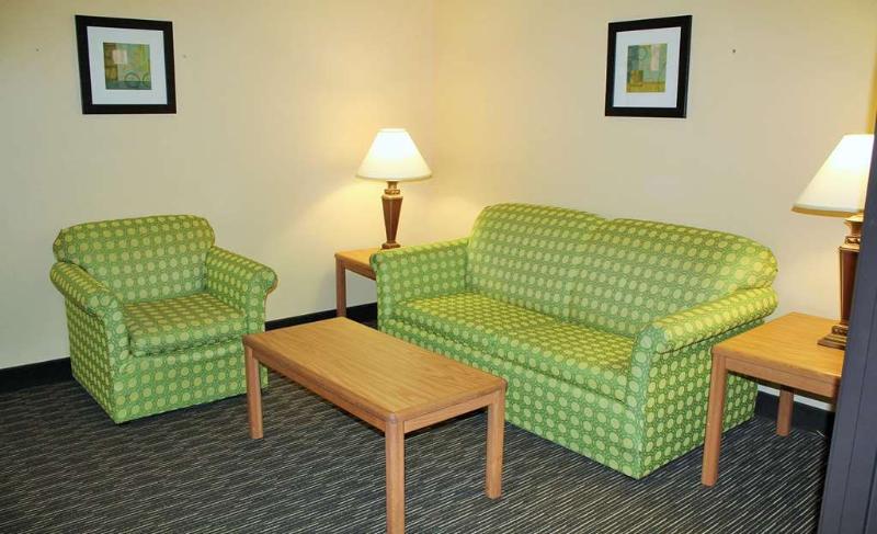 Hotel Wave At Rehoboth Beach