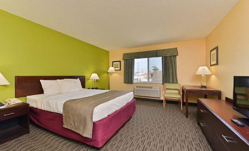 Hotel Wave At Rehoboth Beach