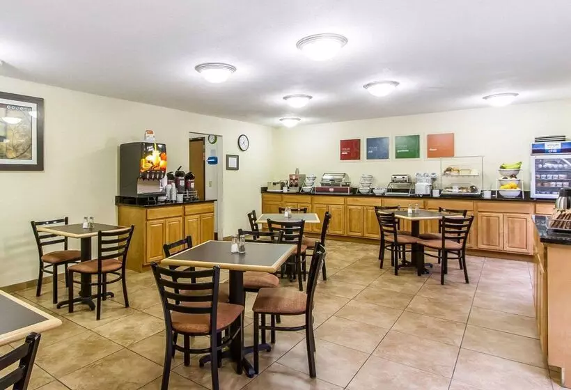 ホテル Quality Inn Macomb Near University Area