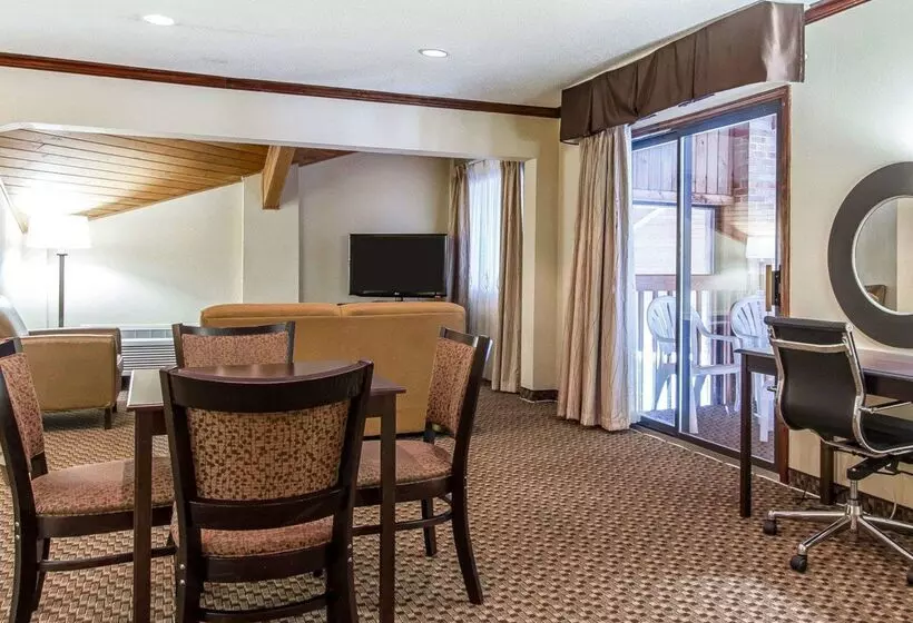 ホテル Quality Inn Macomb Near University Area