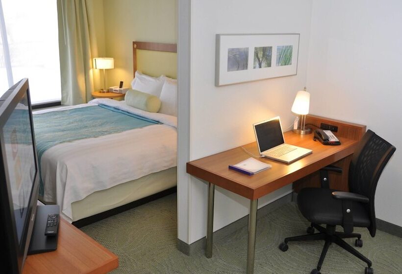 فندق Springhill Suites Cincinnati North Forest Park