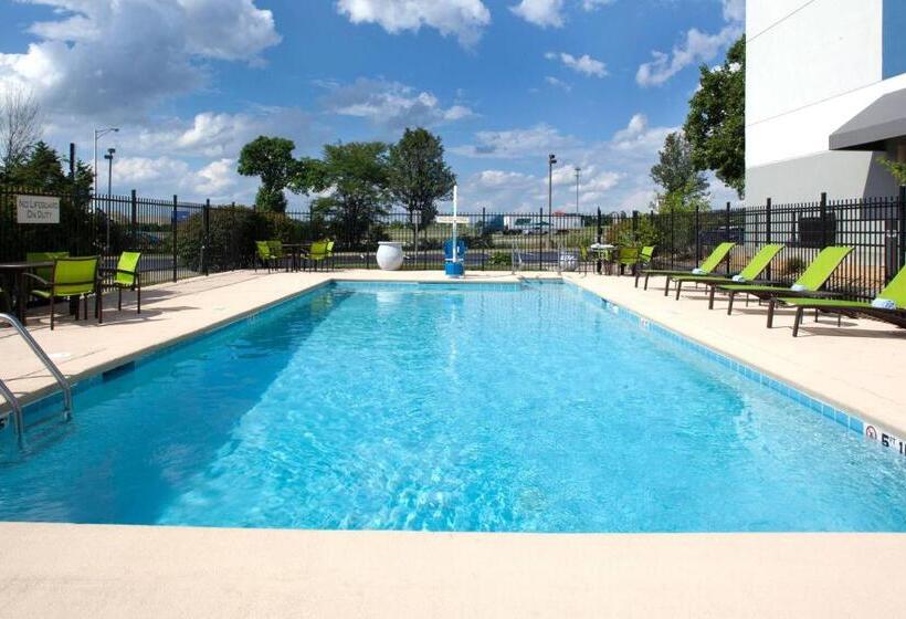 فندق Springhill Suites Cincinnati North Forest Park