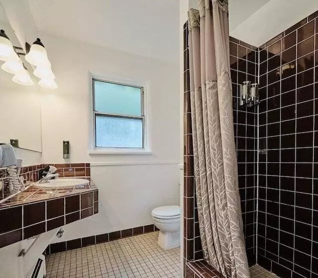 Мотель Adventure Inn Durango