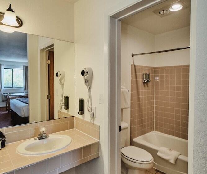 فندق على الطريق Adventure Inn Durango