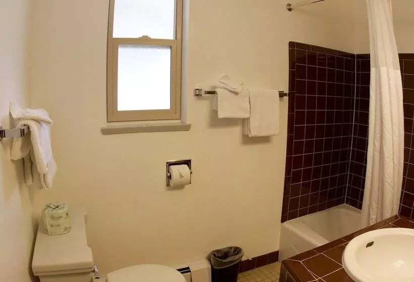 Мотель Adventure Inn Durango