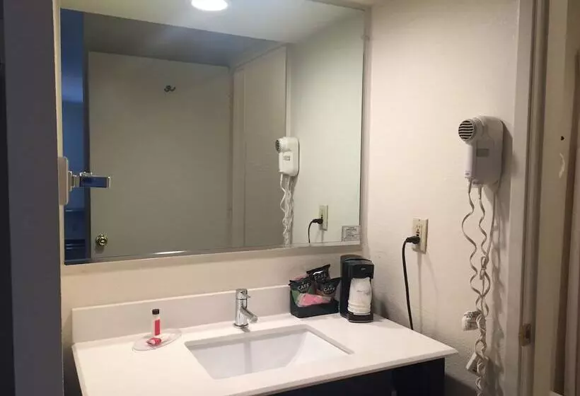 汽车旅馆  Travelodge By Wyndham Angels Camp Ca