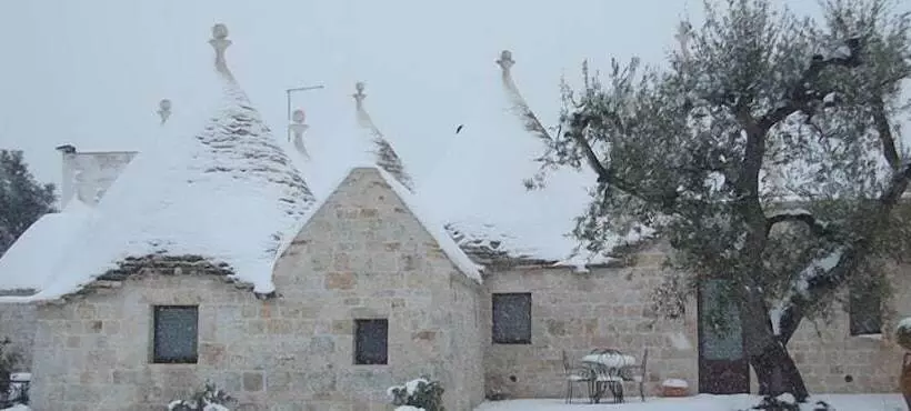 تختخواب و صبحانه I Trulli Del Nonno Michele