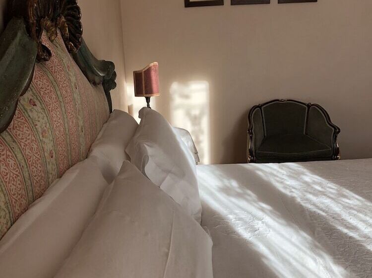 تختخواب و صبحانه Le Case Di San Vitale