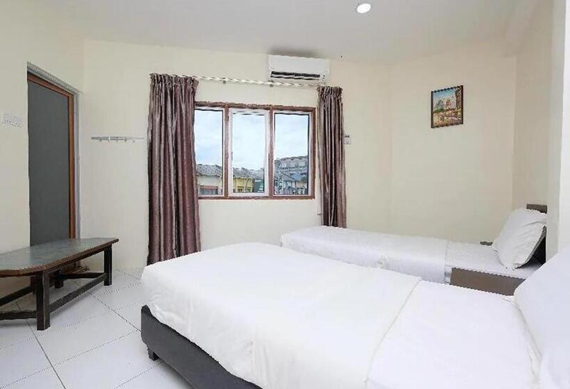 ホテル 75 Temerloh