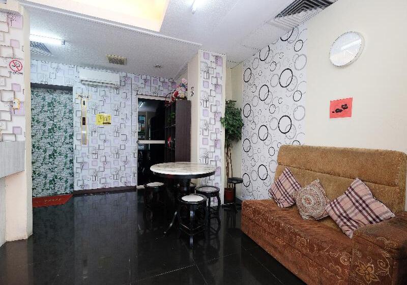 ホテル 75 Temerloh