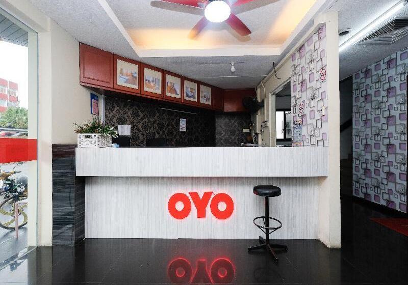 ホテル 75 Temerloh