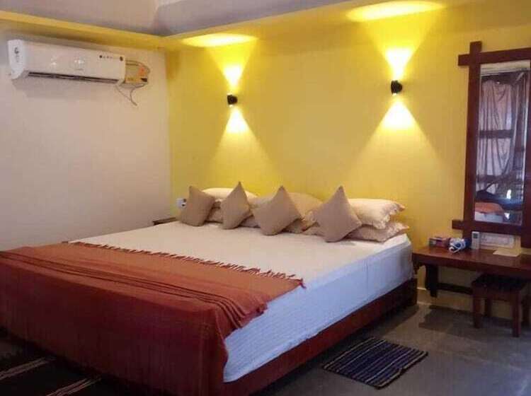 酒店 Mariposa Beach Grove