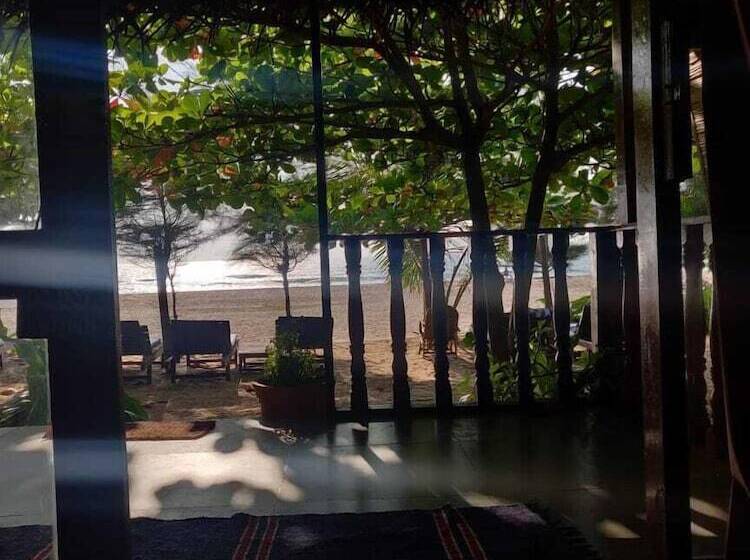 酒店 Mariposa Beach Grove