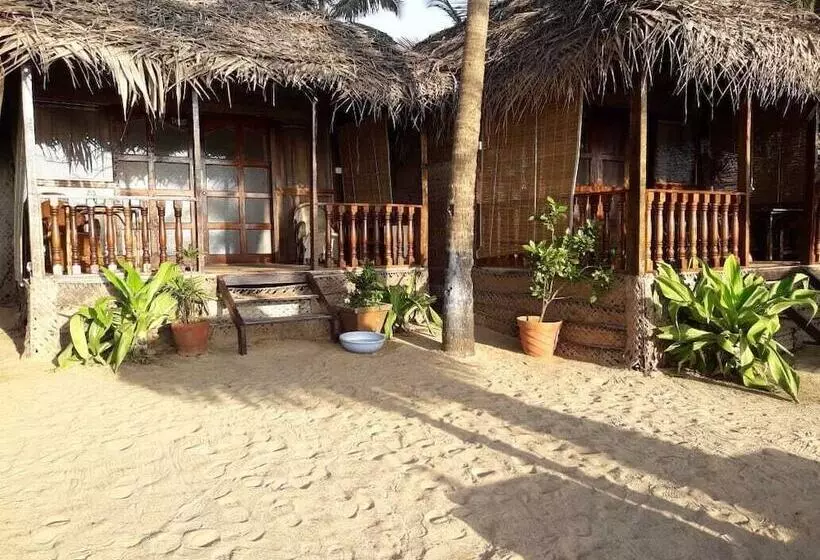 Hotelli Mariposa Beach Grove