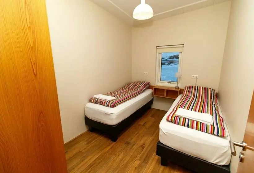 Hrimland Cottages