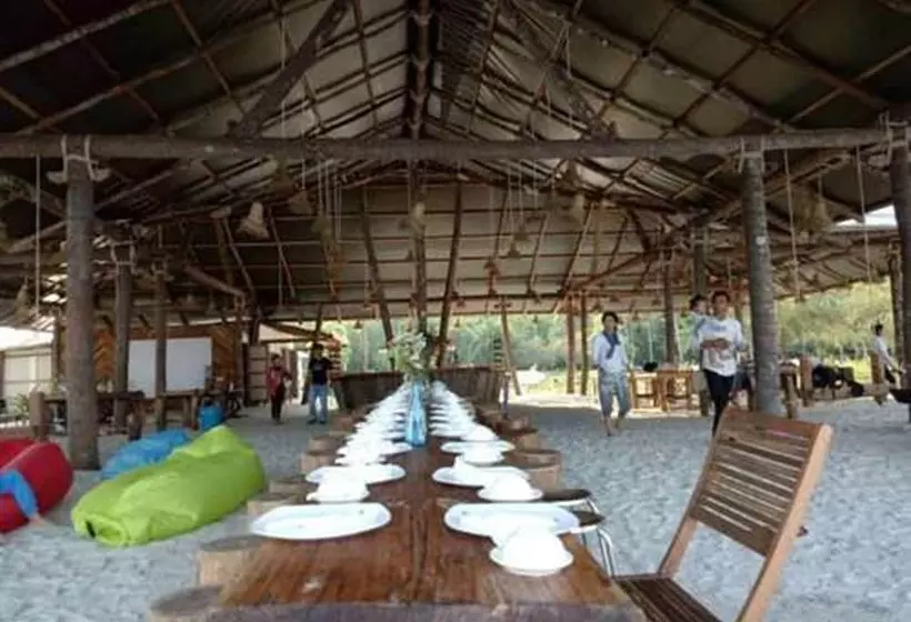 Koh Rong Love Resort   Hostel