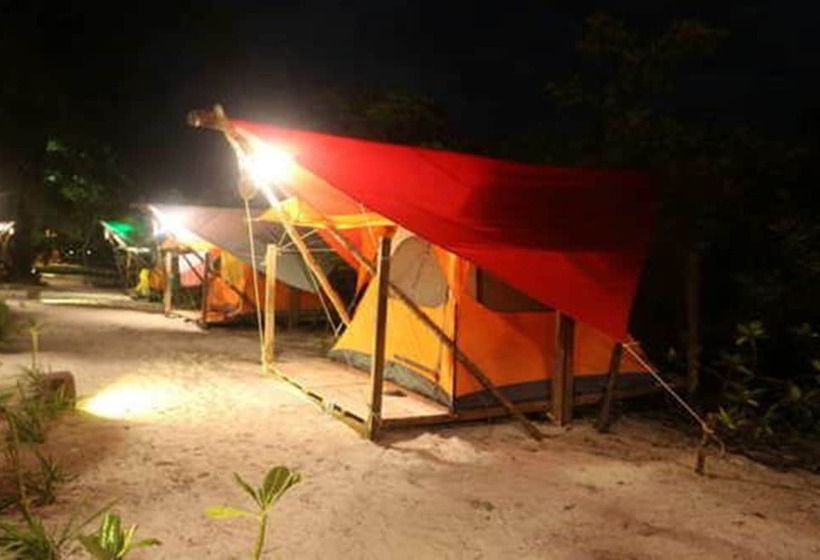 Koh Rong Love Resort   Hostel