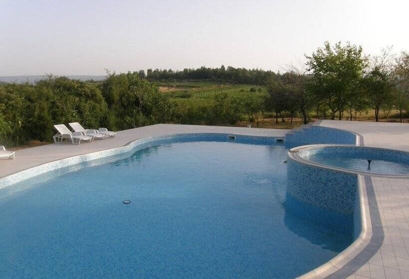 پانسیون Motel Monako