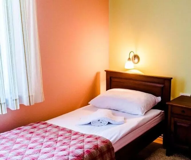 پانسیون Motel Monako