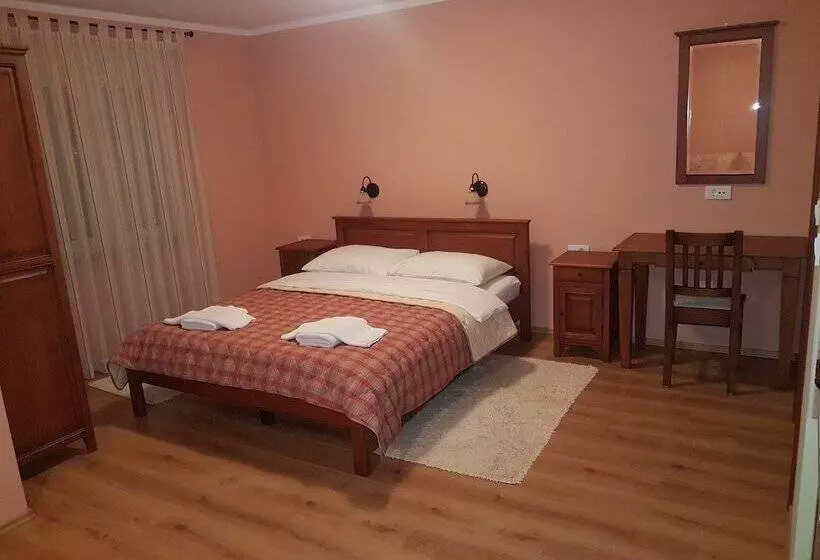 پانسیون Motel Monako