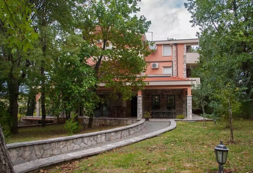 پانسیون Motel Monako