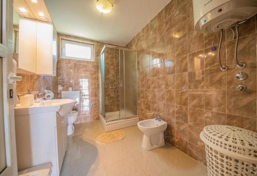 Villa Karmen   Poolhouse