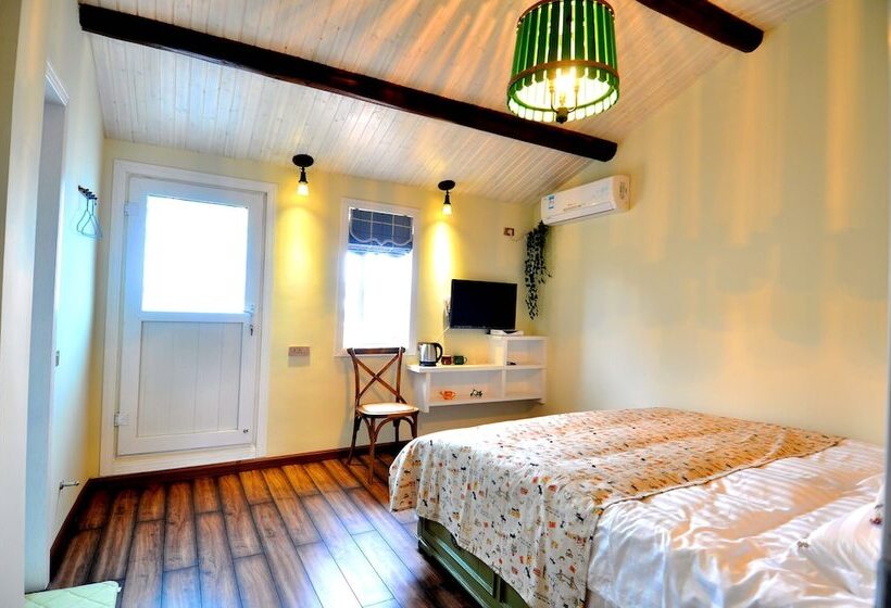 Wuzhen Chenhui Impression Theme Inn