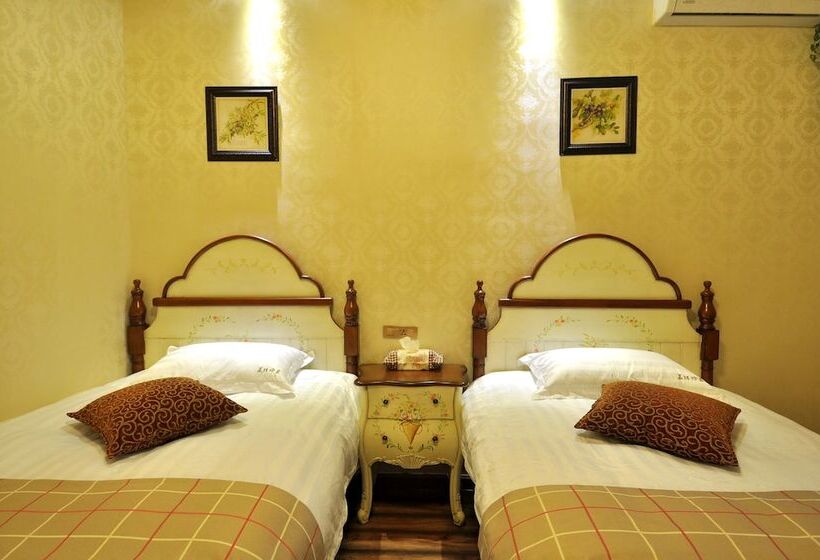 Wuzhen Chenhui Impression Theme Inn