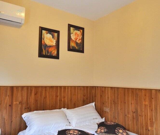 Wuzhen Chenhui Impression Theme Inn