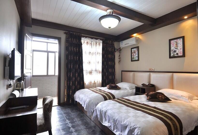 Wuzhen Chenhui Impression Theme Inn